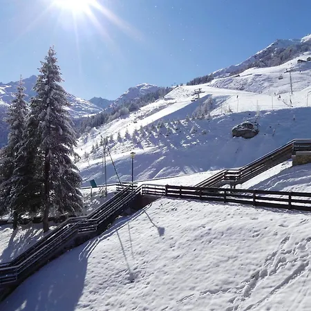 2 Pieces Sud, Skis Aux Pieds, Pistes, Proche Commerces - Fr-1-182-139 Meribel