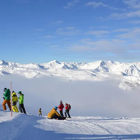 Apartment 2 Pieces Sud, Skis Aux Pieds, Pistes, Proche Commerces - Fr-1-182-139 *
